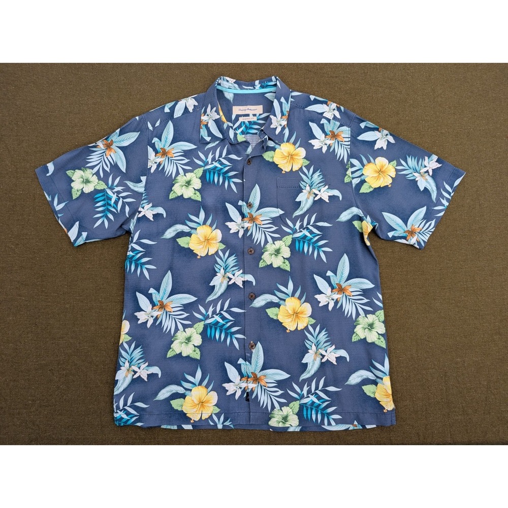 Tommy Bahama Hawaiian Button Up Shirt 100% Silk Original Fit Mens Sz Large Used